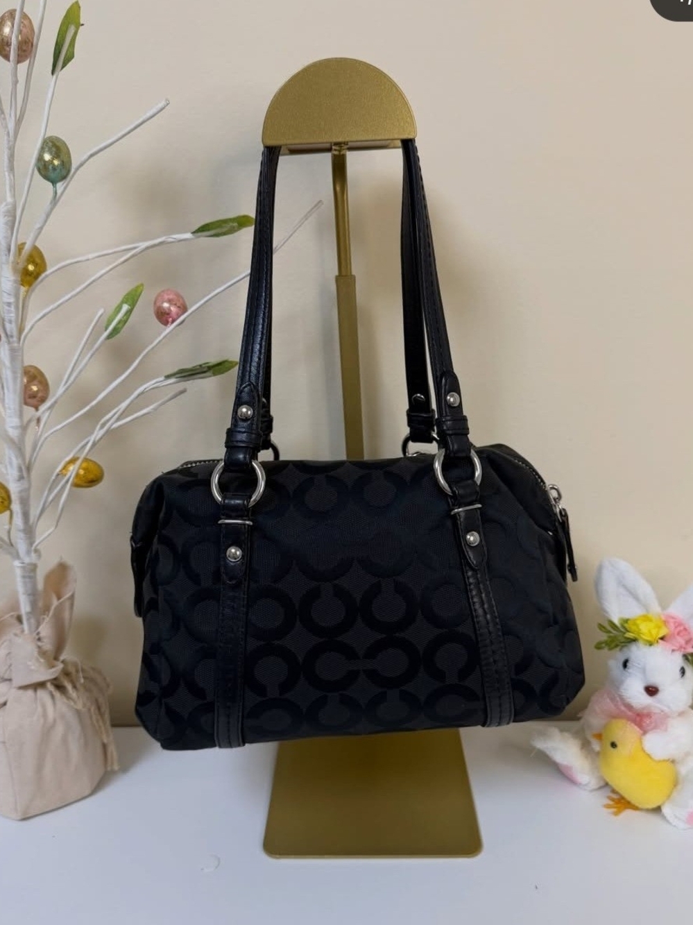 Vintage COACH  Julia Sholder Bag